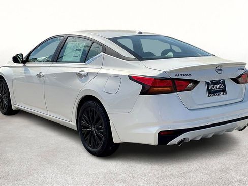 New 2025 Nissan Altima 2.5 SV w/ SV Special Edition Package image 6