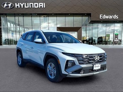 New 2026 Hyundai Tucson SE image 5
