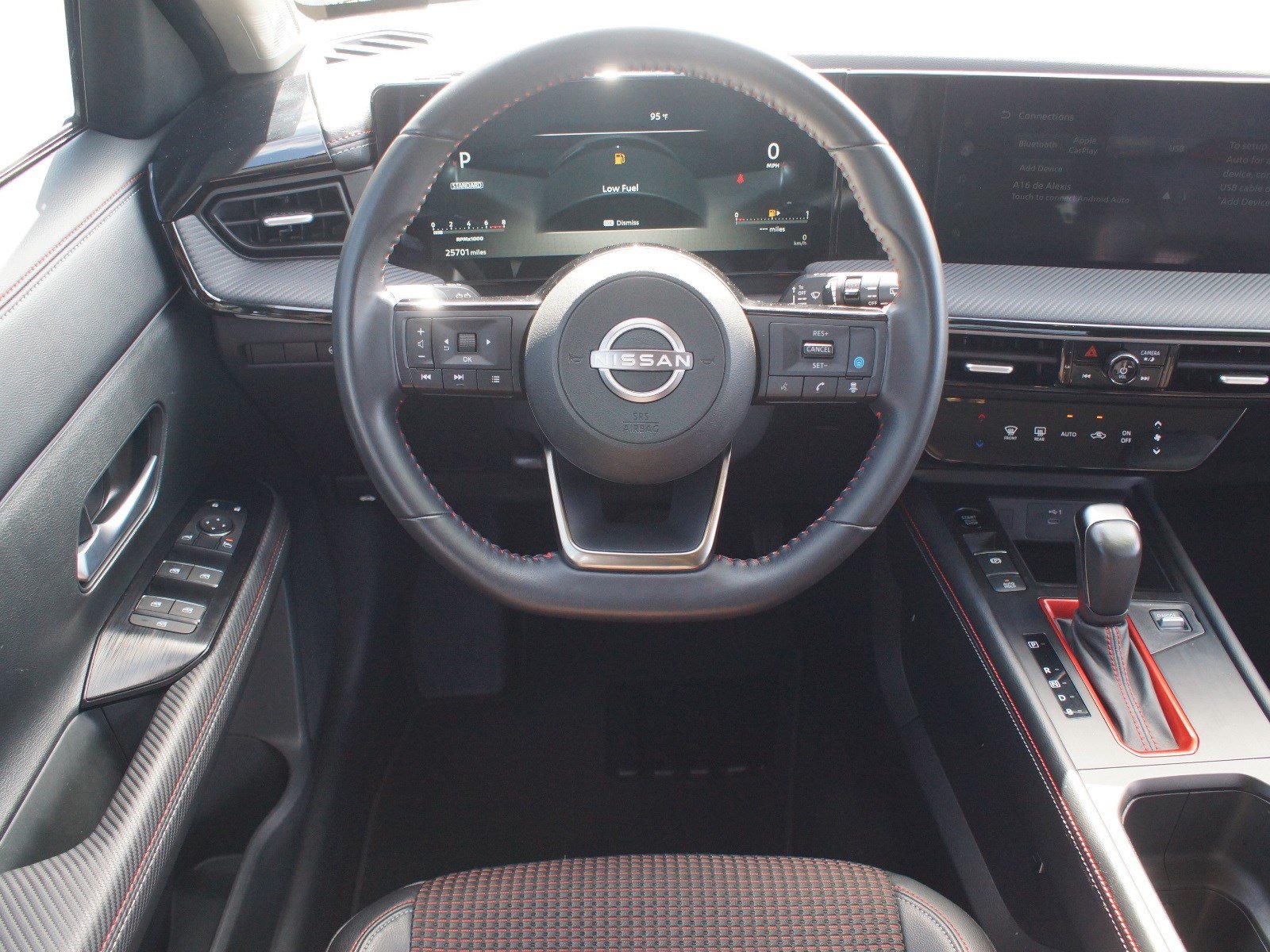 Used 2025 Nissan Kicks SR w/ Illumination Package AWD/4WD image 5