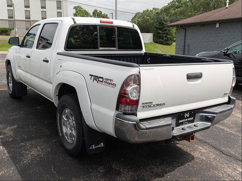 Used 2013 Toyota Tacoma 4x4 Double Cab w/ TRD Off-Road Pkg image 4