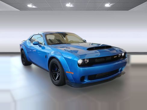 Used 2018 Dodge Challenger SRT Demon RWD image 5