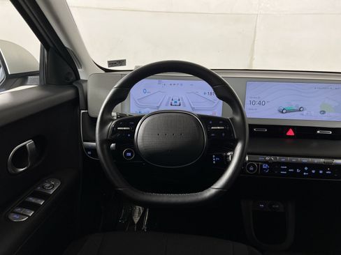 Used 2024 Hyundai Ioniq 5 SEL AWD/4WD image 16