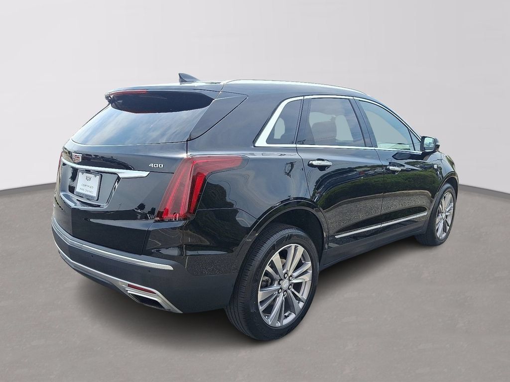 Certified 2024 Cadillac XT5 Premium Luxury w/ LPO, Floor Liner Package AWD/4WD image 6