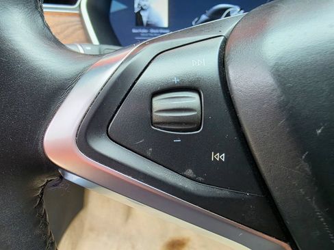 Used 2018 Tesla Model S 100D AWD/4WD image 13