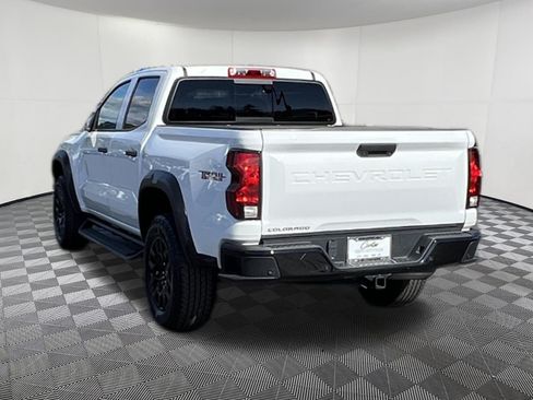 Used 2023 Chevrolet Colorado Trail Boss w/ Technology Package AWD/4WD image 4