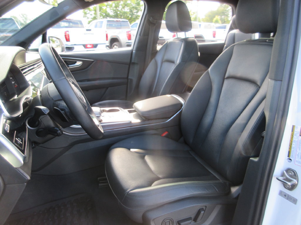 Used 2023 Audi Q7 3.0T Prestige AWD/4WD image 19