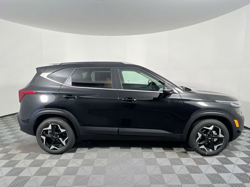New 2026 Kia Seltos EX w/ EX Sunroof Package AWD/4WD image 2