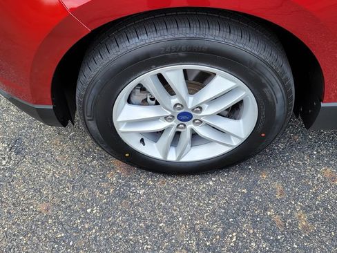 Used 2018 Ford Edge SEL w/ Equipment Group 201A AWD/4WD image 6