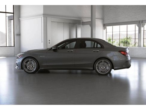 Used 2021 Mercedes-Benz C 63 AMG AMG C 63 image 32