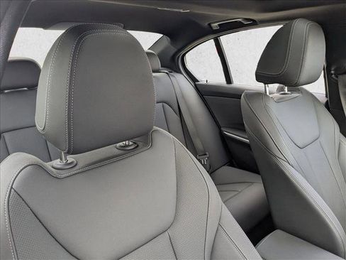 Used 2025 BMW 330i xDrive Sedan image 18