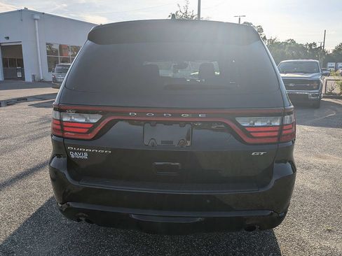 Used 2024 Dodge Durango GT RWD image 5