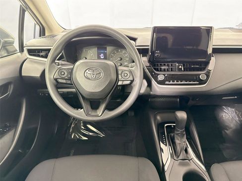Certified 2023 Toyota Corolla LE image 31