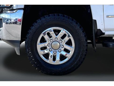 Used 2019 Chevrolet Silverado 3500 LTZ w/ Duramax Plus Package AWD/4WD image 34