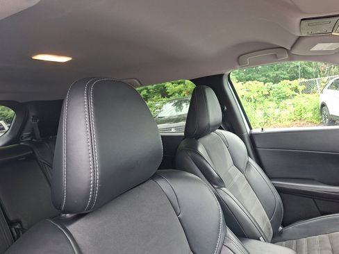 Used 2024 Mitsubishi Outlander SE AWD/4WD image 13