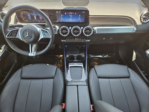 Certified 2025 Mercedes-Benz GLB 250 4MATIC image 15