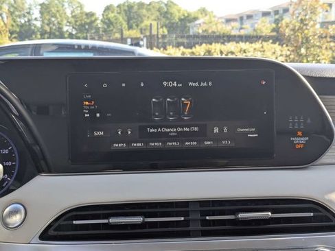 Used 2022 Hyundai Palisade SEL w/ 8P Bench Seat Package AWD/4WD image 19
