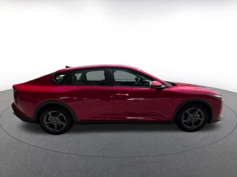 Used 2025 Kia K4 LXS image 16