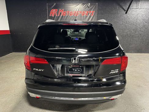 Used 2016 Honda Pilot Elite image 4