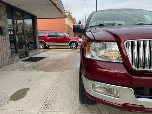 Used 2006 Lincoln Mark LT 4x4 image 6