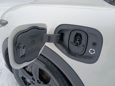 Used 2021 Ford Mustang Mach-E Select w/ Comfort/Technology Package image 46