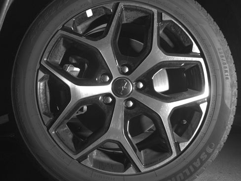 Used 2025 Jeep Compass Limited image 11