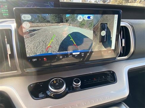 Used 2025 Ford Expedition Max Active image 63