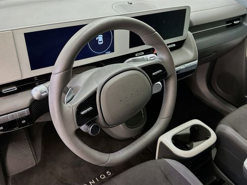 Used 2024 Hyundai Ioniq 5 SEL image 18