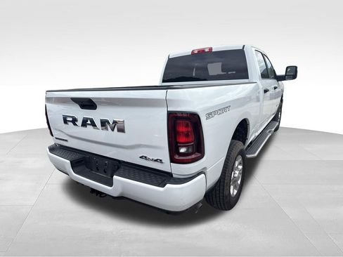 Used 2025 RAM 2500 Big Horn AWD/4WD image 7