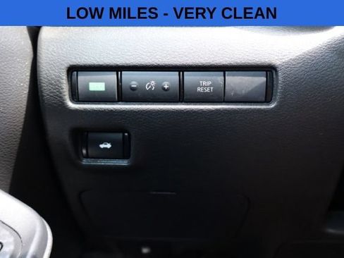 Used 2024 Nissan Sentra SV w/ Trunk Package FWD image 10