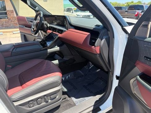 Used 2026 INFINITI QX80 Autograph w/ Premium Cargo Package AWD/4WD image 48