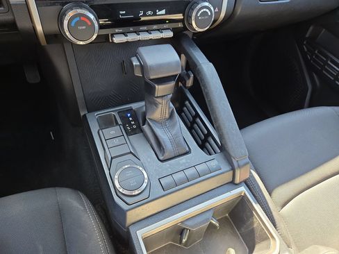 Used 2024 Toyota Tacoma SR5 RWD image 22