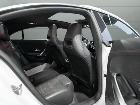 Used 2022 Mercedes-Benz CLA 35 AMG 4MATIC image 35