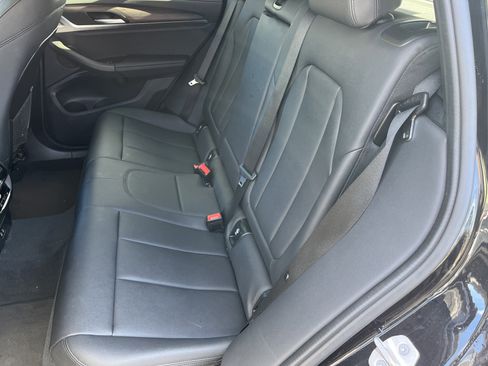 Used 2021 BMW X4 xDrive30i image 19