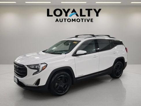 Used 2020 GMC Terrain SLT FWD image 1