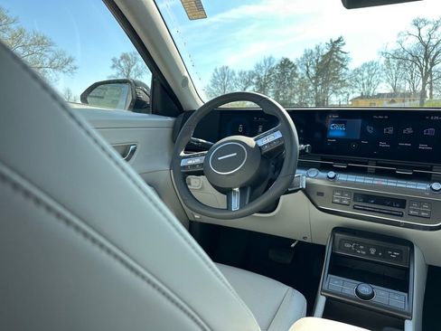 New 2026 Hyundai Kona SEL Premium image 15