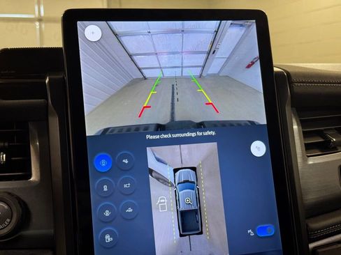 Used 2024 Ford F150 Lightning Flash image 39