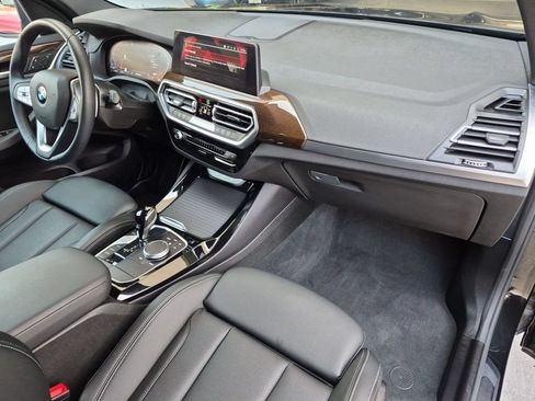 Used 2024 BMW X3 sDrive30i RWD image 19