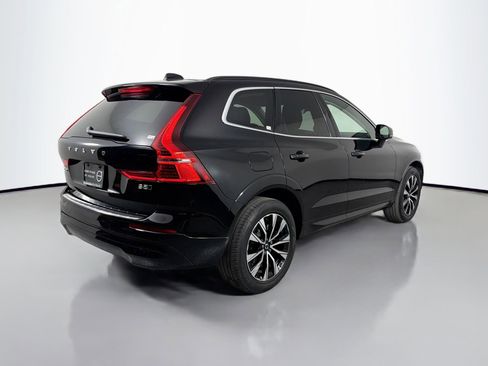 Certified 2023 Volvo XC60 B5 Core w/ Climate Package image 6
