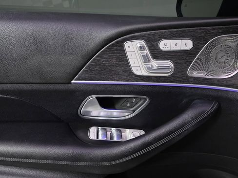 Used 2022 Mercedes-Benz GLS 450 4MATIC image 22