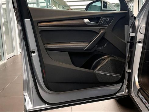 Used 2023 Audi Q5 2.0T Premium Plus image 22