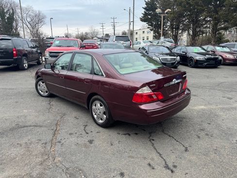 Used 2004 Toyota Avalon XLS image 5