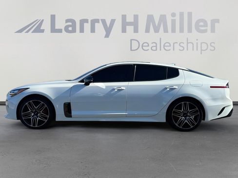 Used 2023 Kia Stinger GT2 image 2