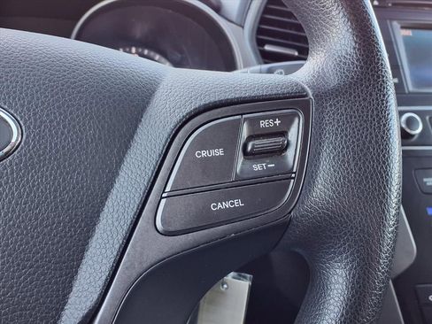 Used 2017 Hyundai Santa Fe Sport image 28