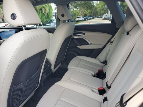Certified 2025 Audi Q5 Premium w/ Premium Plus AWD/4WD image 17