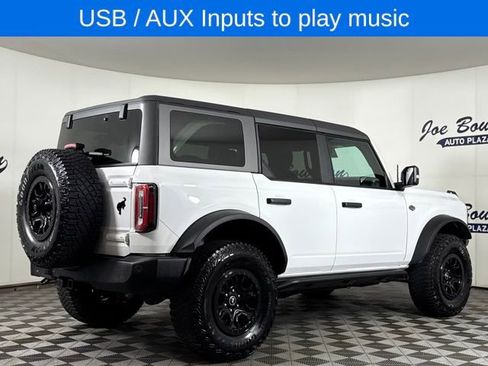 Used 2023 Ford Bronco Wildtrak image 6