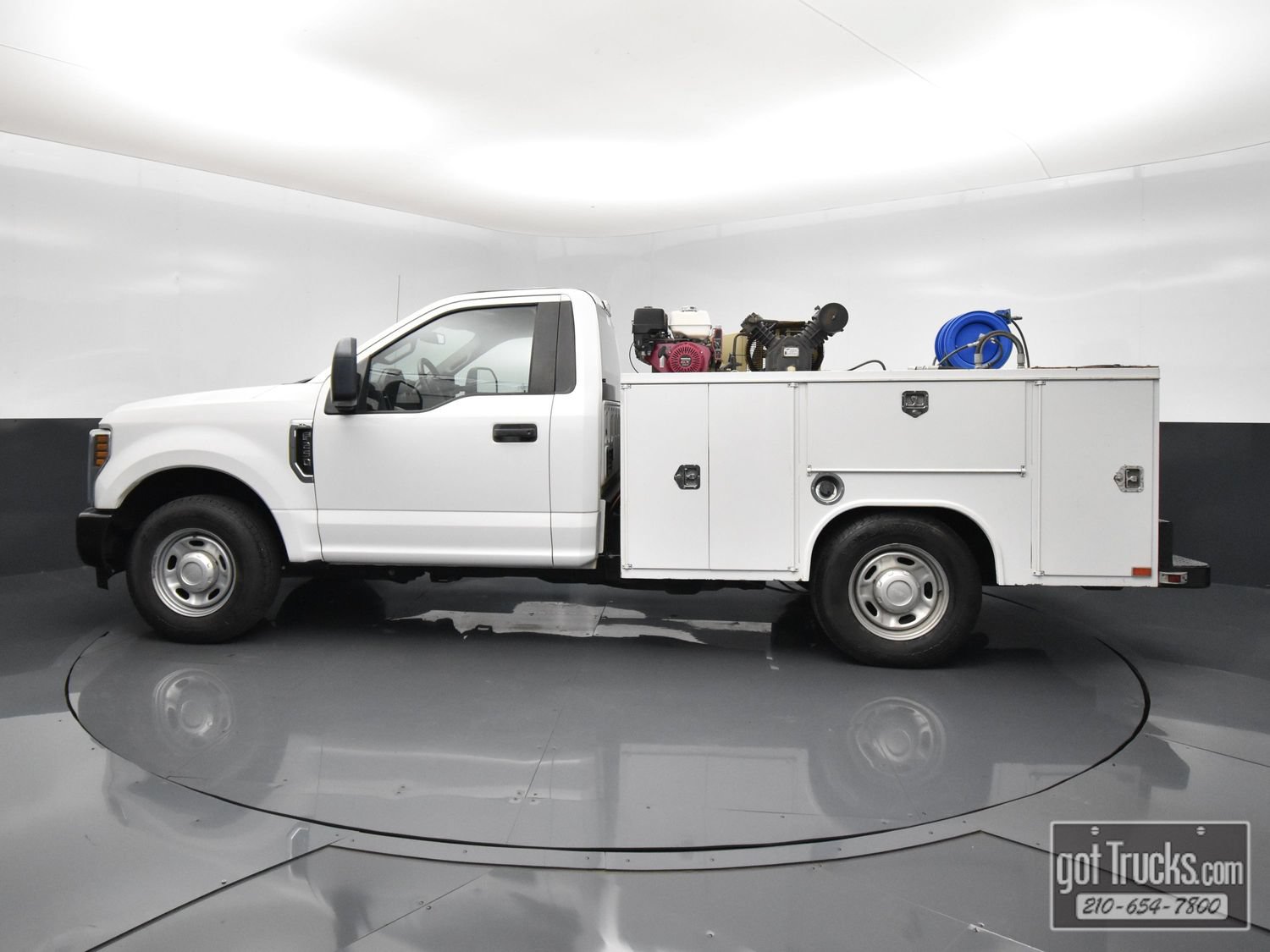 Used 2019 Ford F250 XL RWD image 3