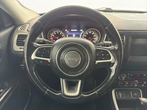 Used 2019 Jeep Compass Latitude w/ Popular Equipment Group image 19