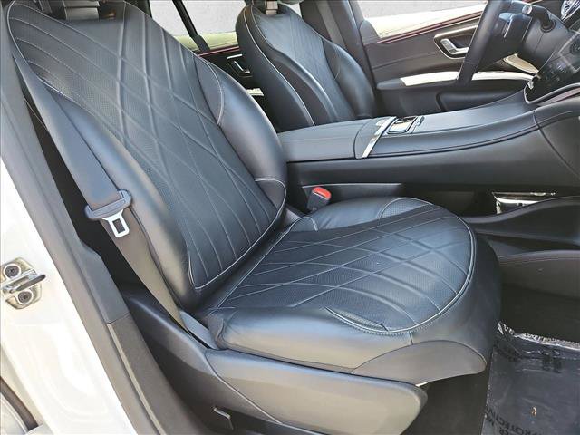 Certified 2023 Mercedes-Benz EQS 580 4MATIC SUV image 21
