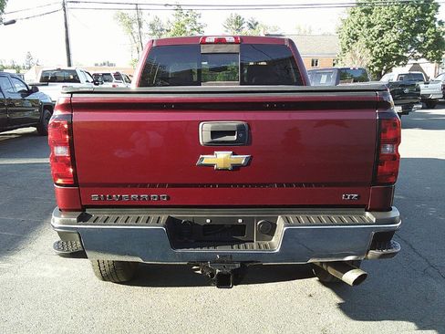 Used 2015 Chevrolet Silverado 2500 LTZ w/ Z71 Package, Off-Road AWD/4WD image 5