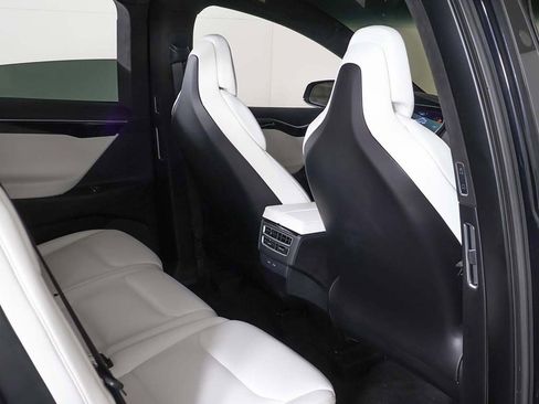 Used 2017 Tesla Model X 100D image 28